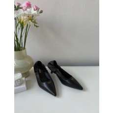 프라다 Prada 하이힐 Black