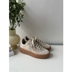 발렌시아가 Maison Margiela 스니커즈
