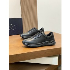 프라다 Prada Downtown 스니커즈 Black