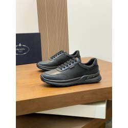 프라다 Prada Downtown 스니커즈 Black