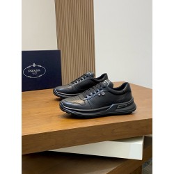 프라다 Prada Downtown 스니커즈 Black