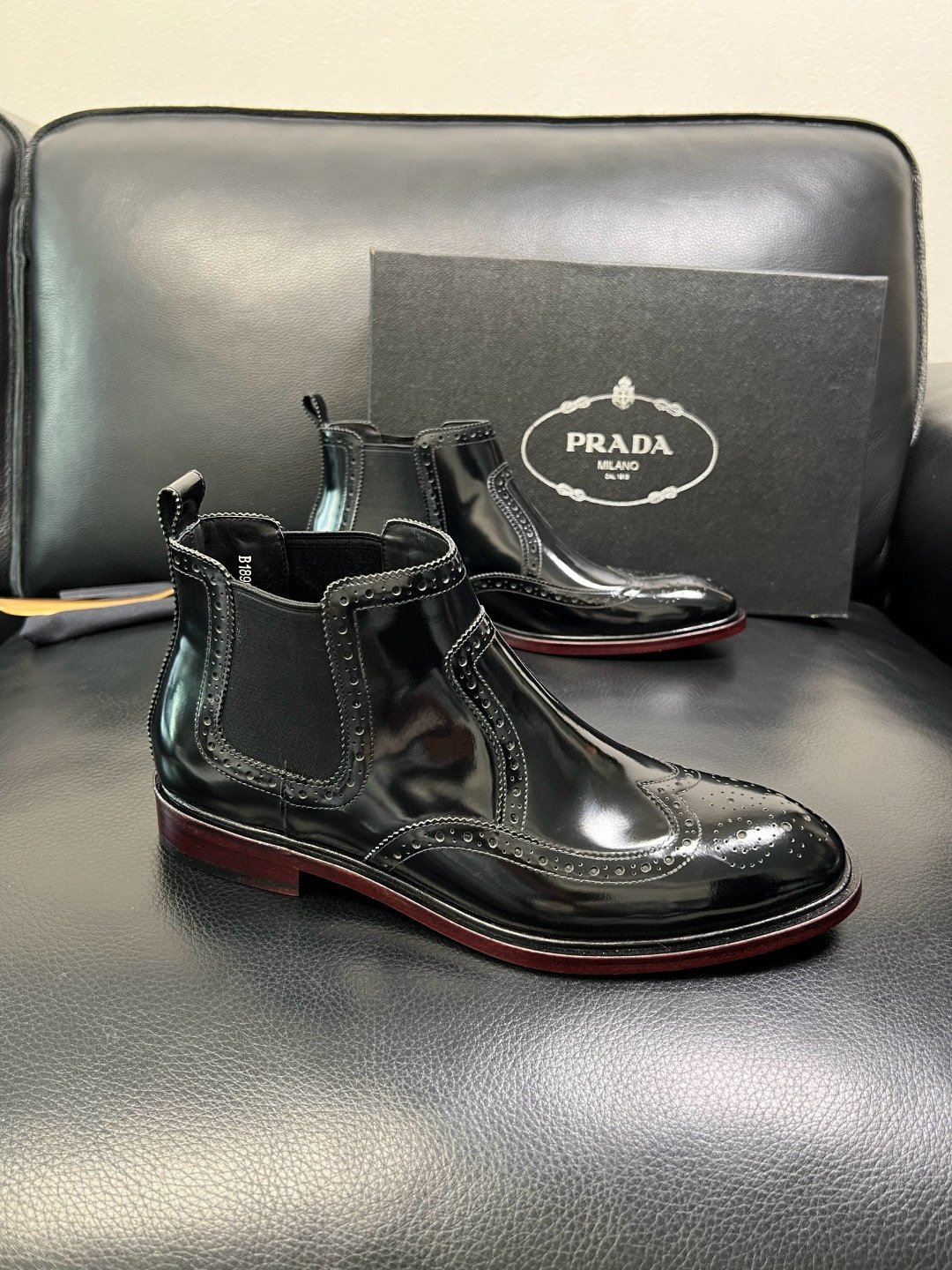 프라다 Prada 앵클 부츠