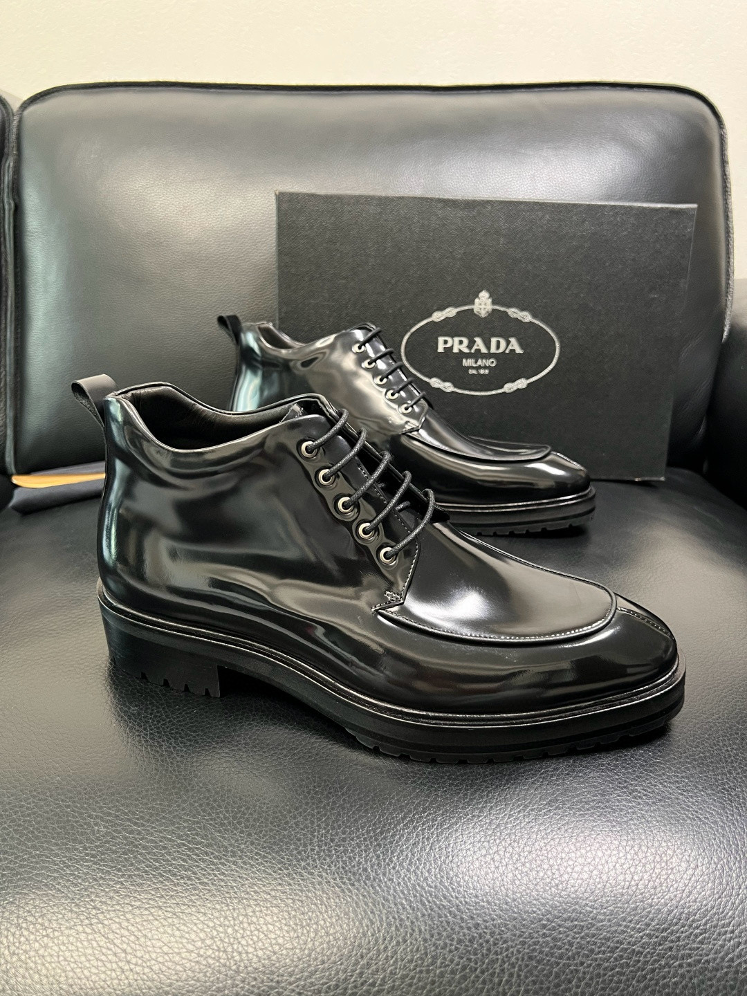 프라다 Prada 앵클 부츠