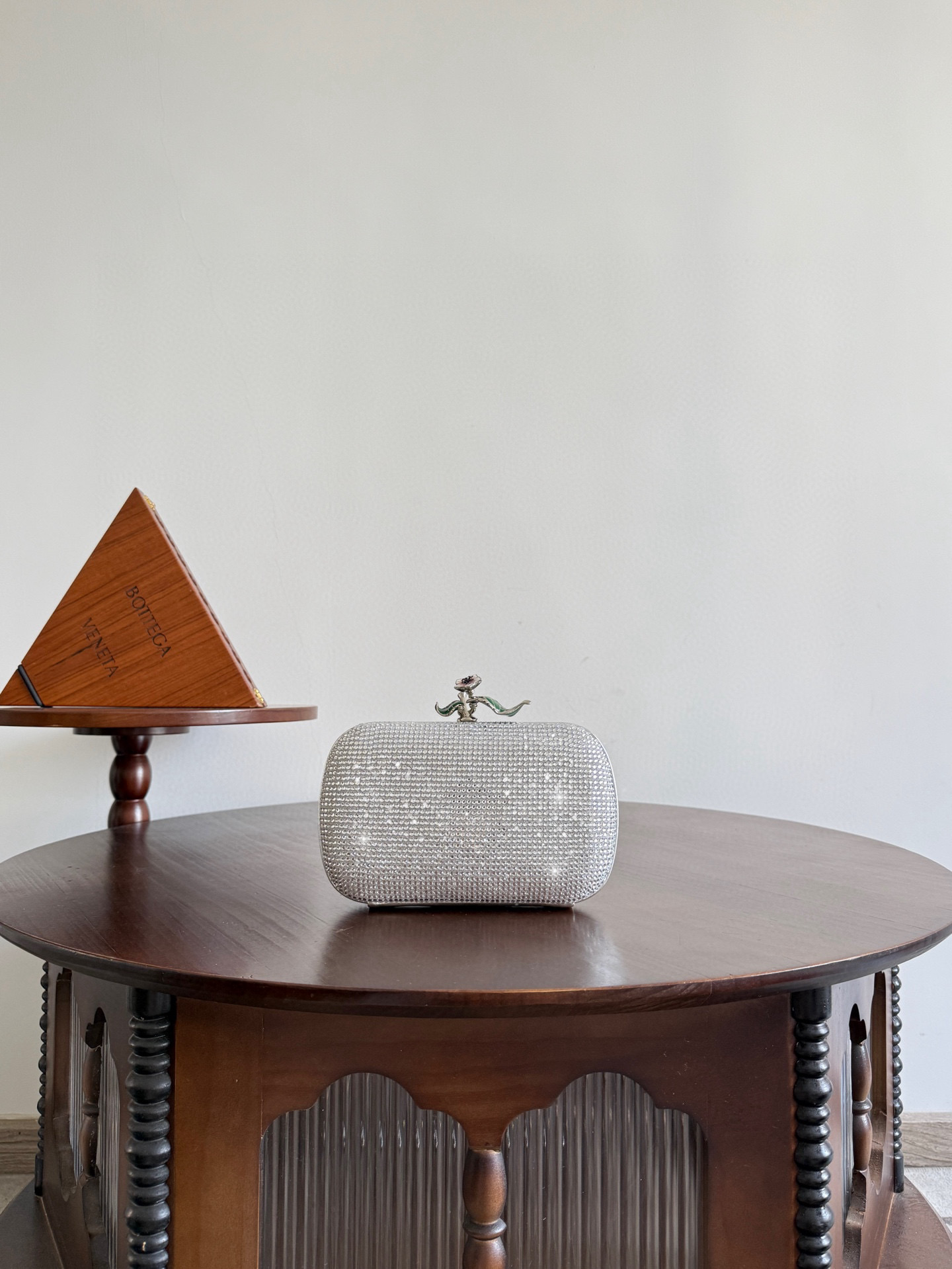 보테가베네타 Bottega Veneta 844122 （826183）Knot 19cm