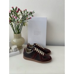 발렌시아가 Maison Margiela 스니커즈