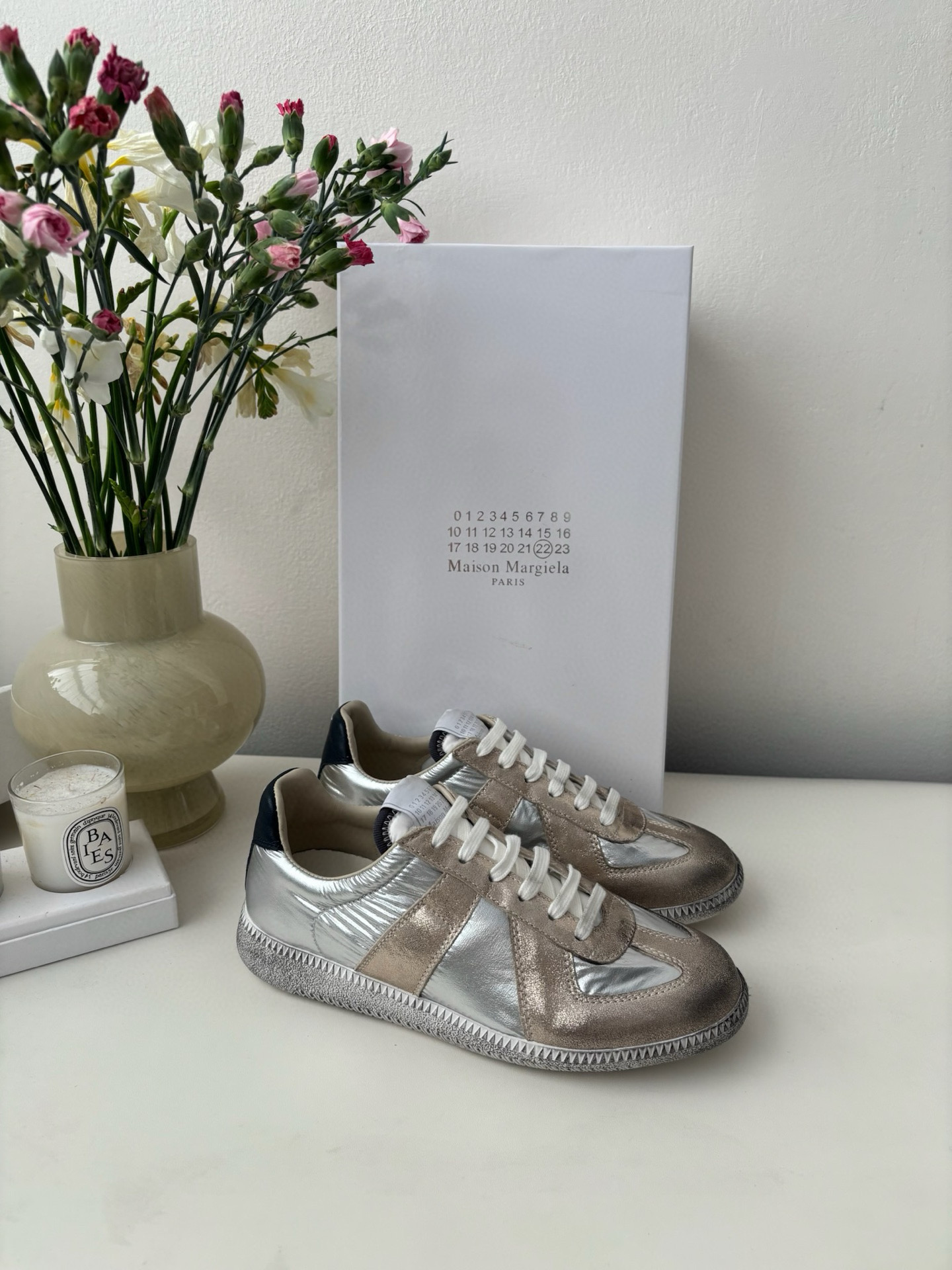 발렌시아가 Maison Margiela 스니커즈