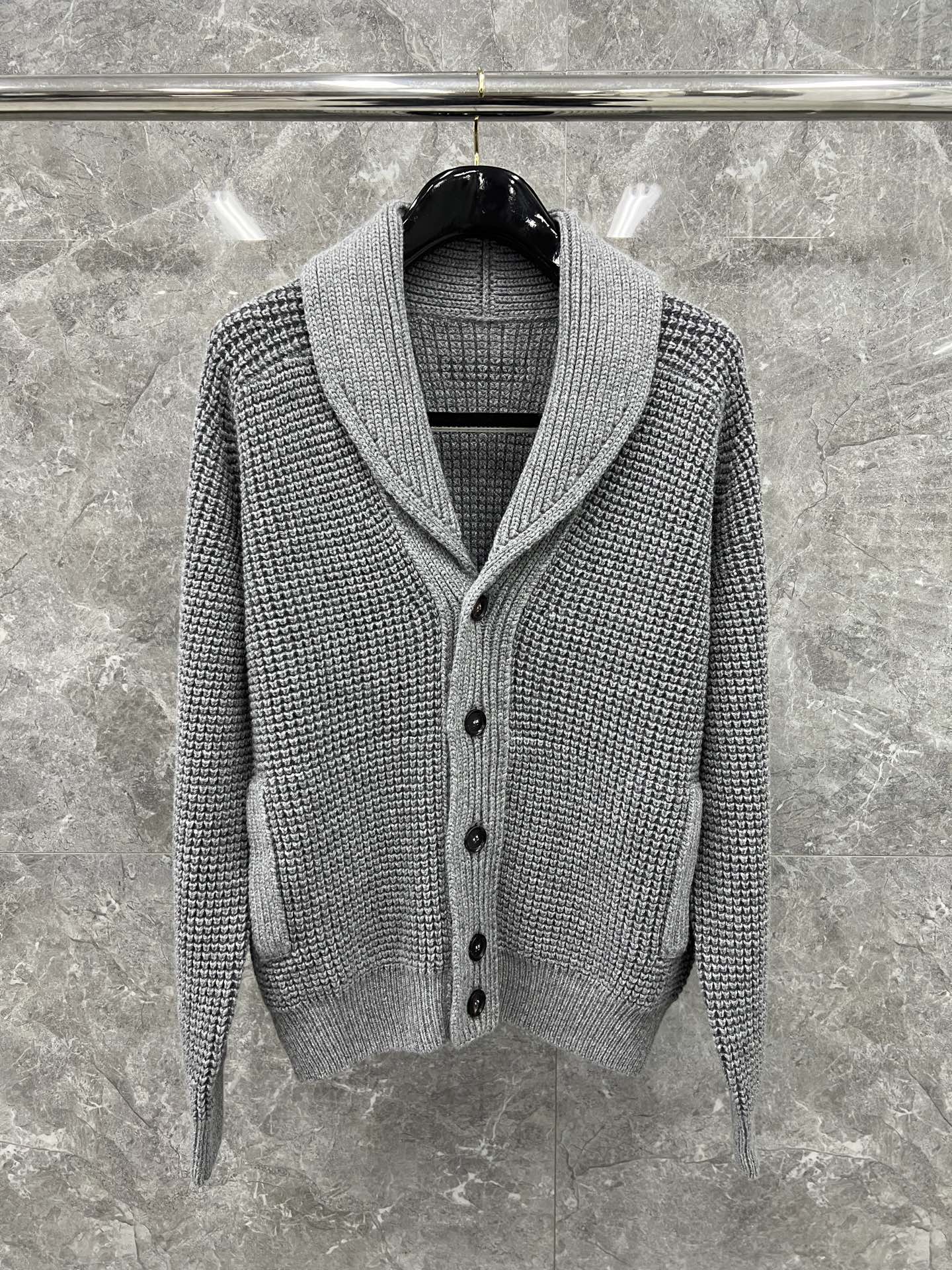 [대리석집] 제냐 Zegna 가디건