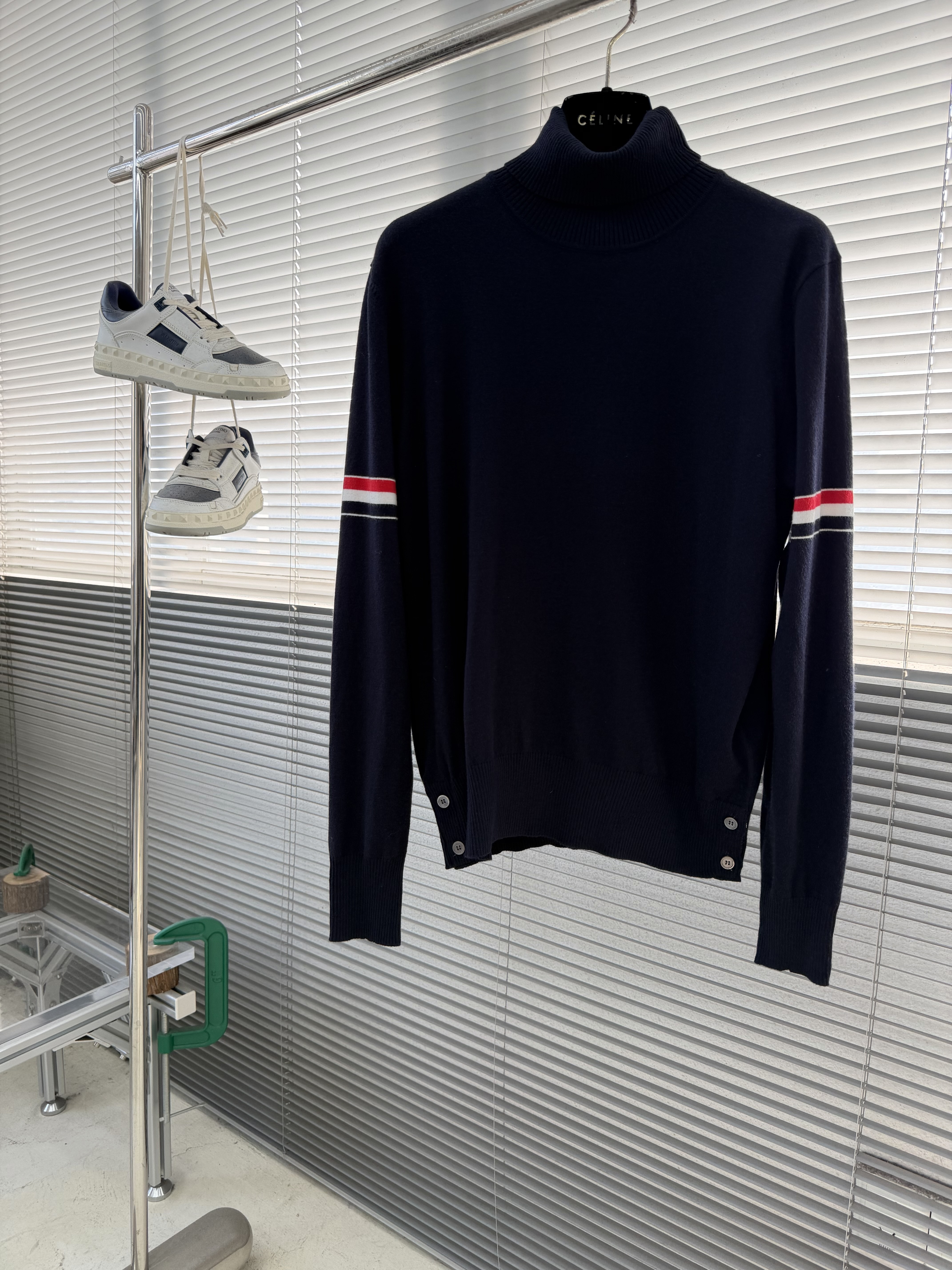 톰브라운 Thom Browne 스웨터