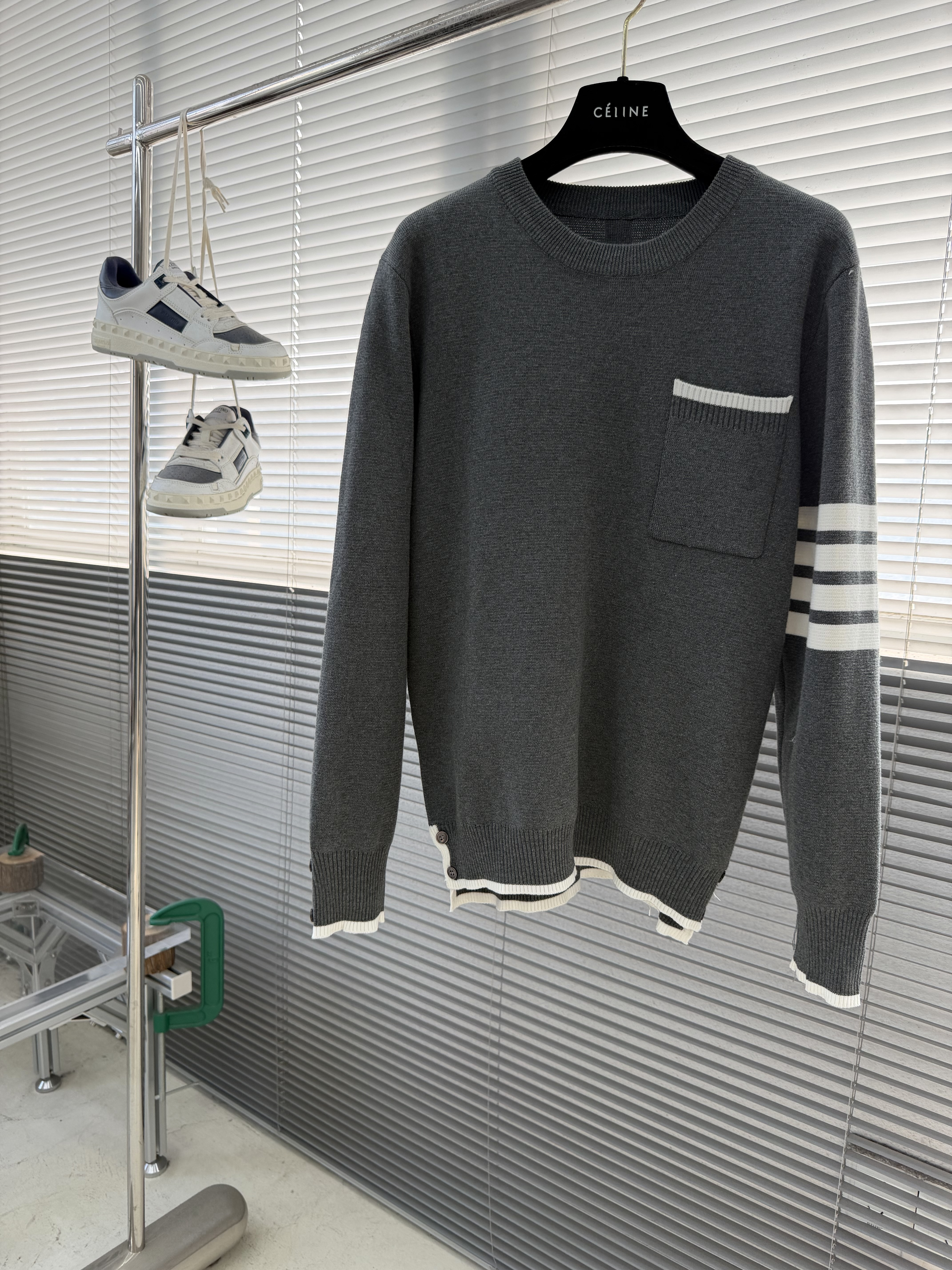 톰브라운 Thom Browne 스웨터