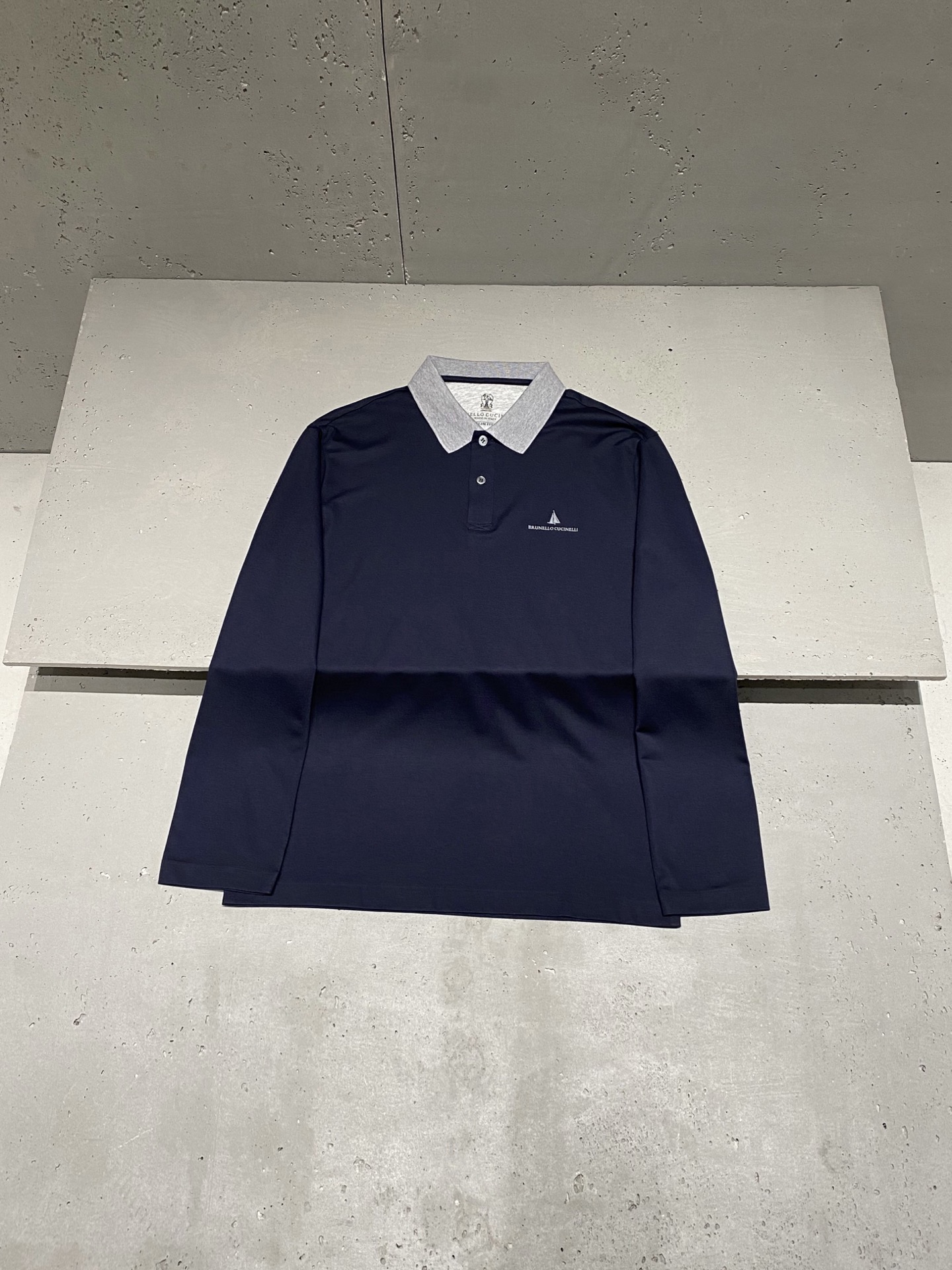 브루넬로 쿠치넬리 Brunello Cucineli 긴팔 티셔츠