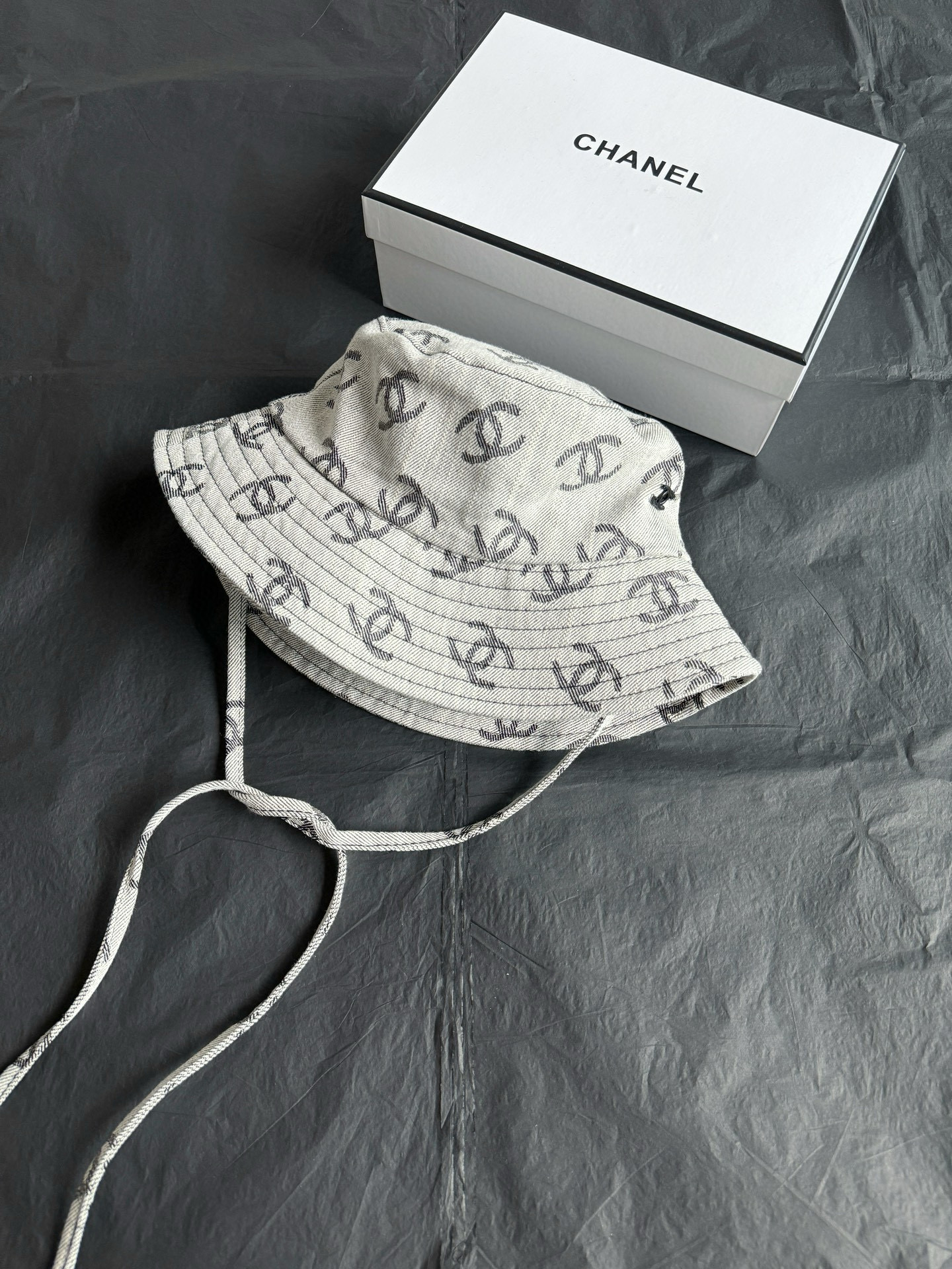 샤넬 CHANEL 어부신