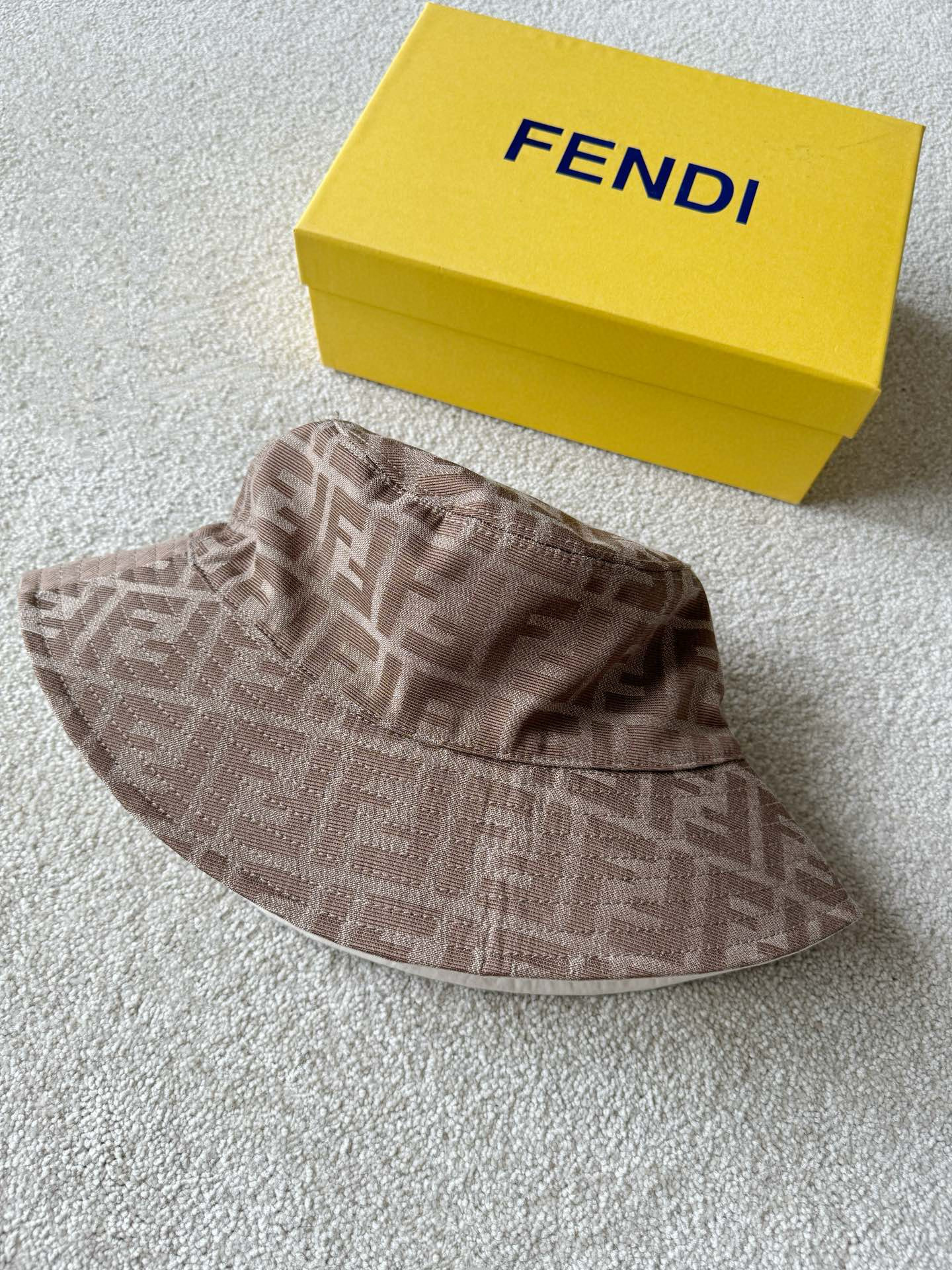 펜디 Fendi 버킷햇