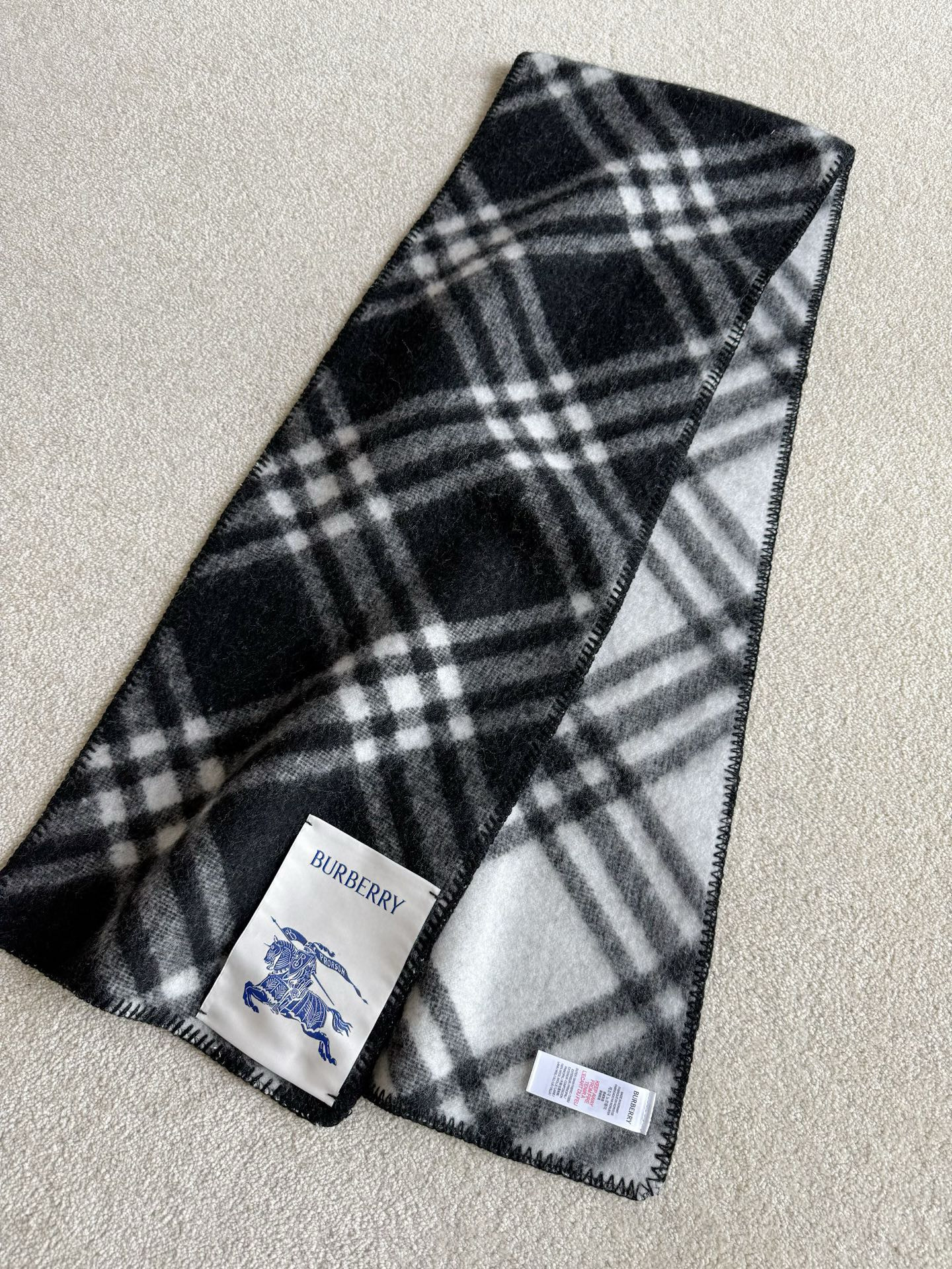 버버리 Burberry 캐시미어 머플러 Black