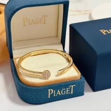 피아제 PIAGET 팔찌