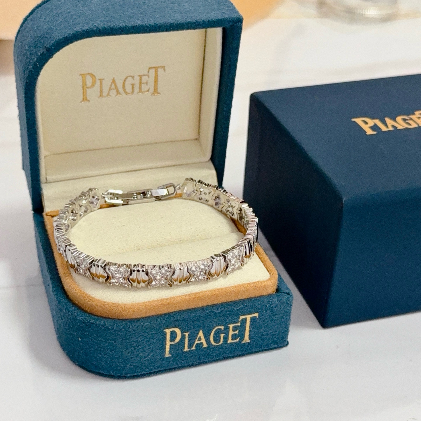 피아제 PIAGET 팔찌