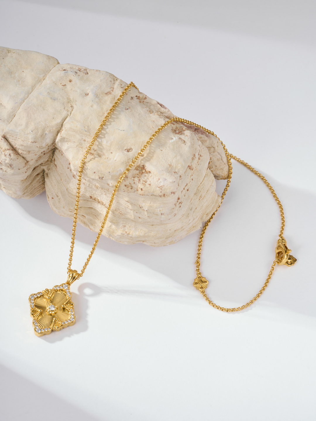 부첼라티 Buccellati 목걸이