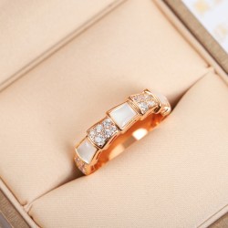 불가리 Bvlgari 반지