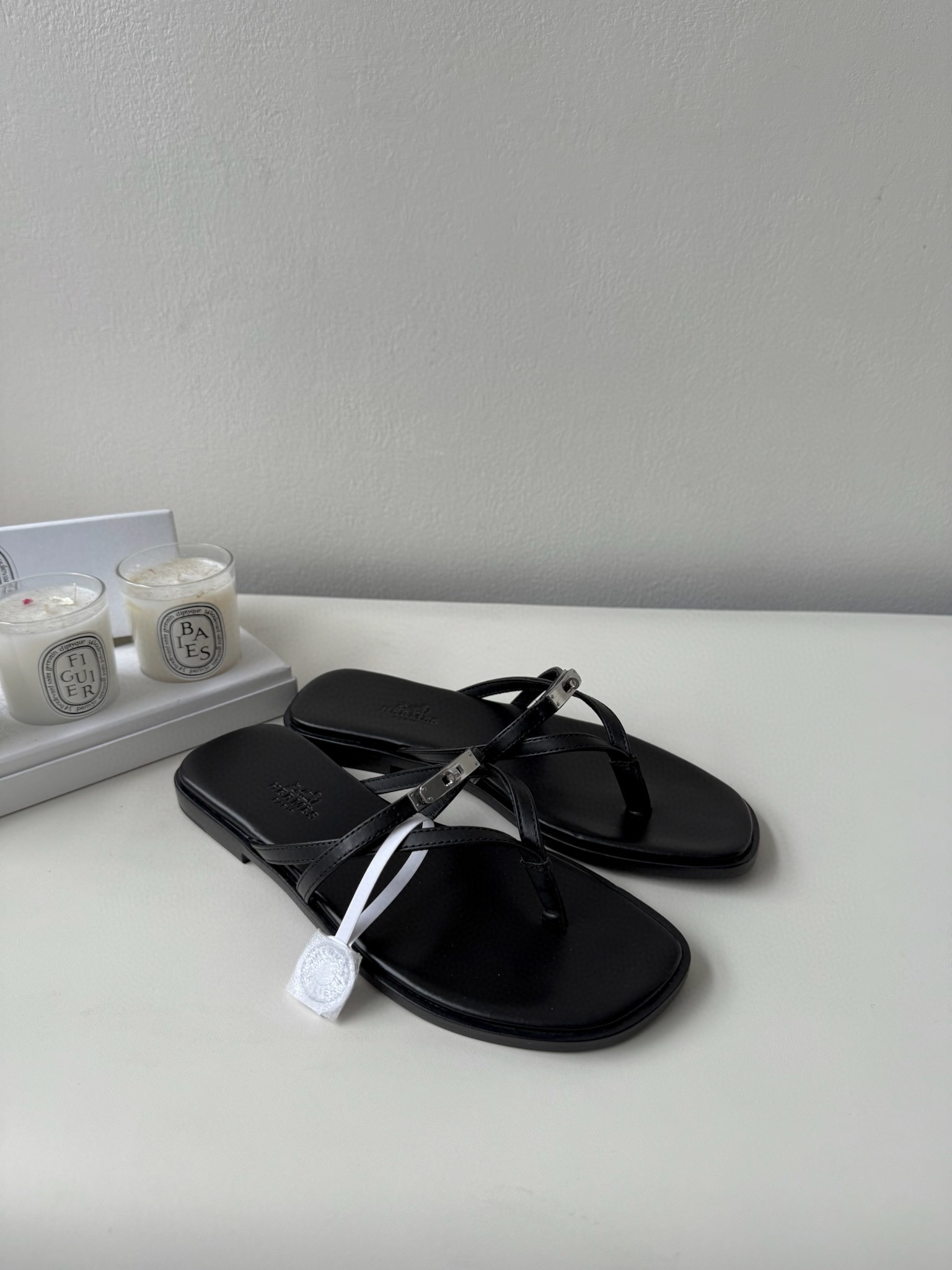 에르메스 Hermes Miss sandal Black