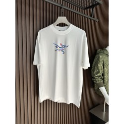 아크테릭스 ARC'TERYX 반팔 티셔츠