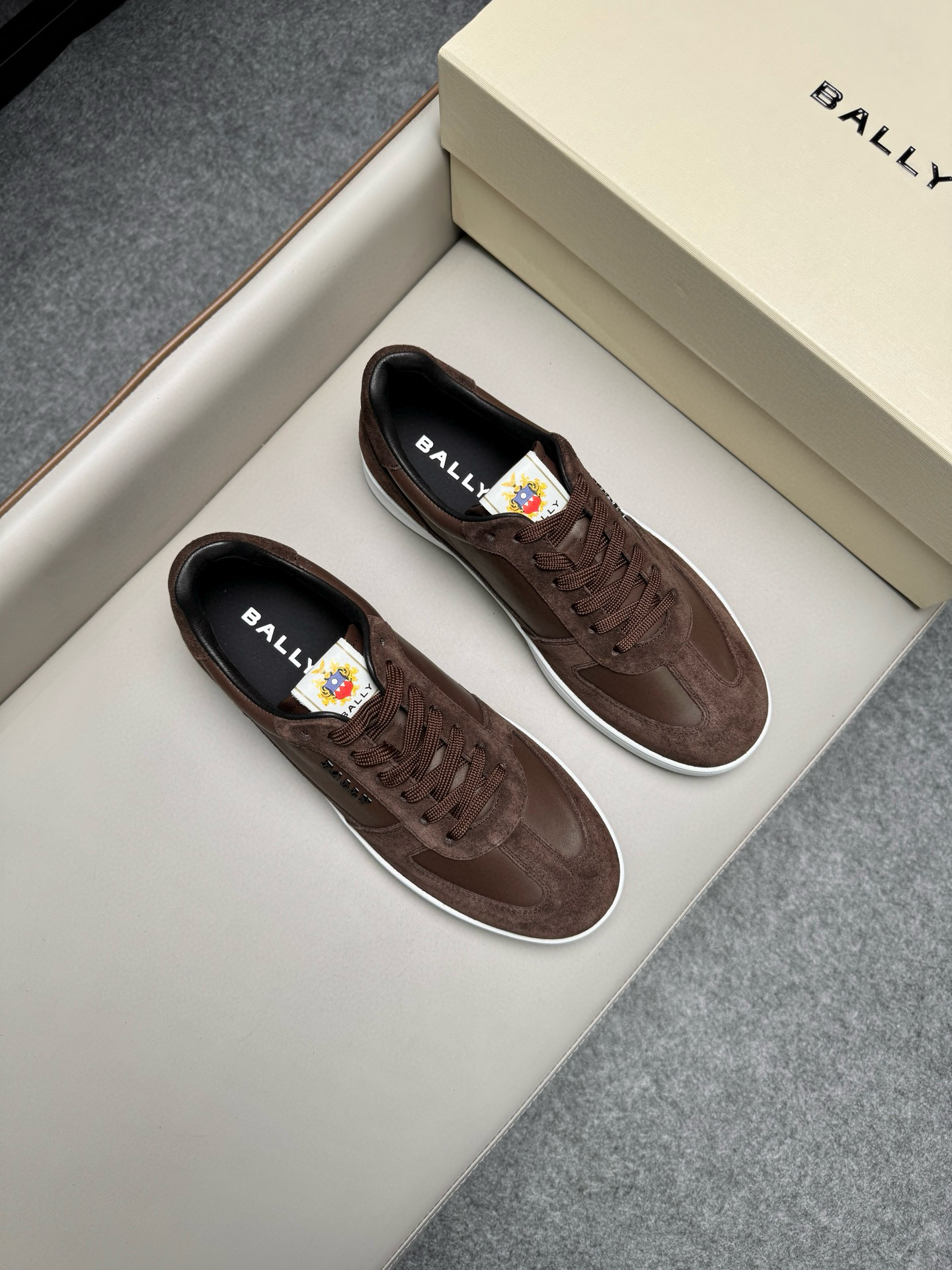 발리 Bally 스니커즈