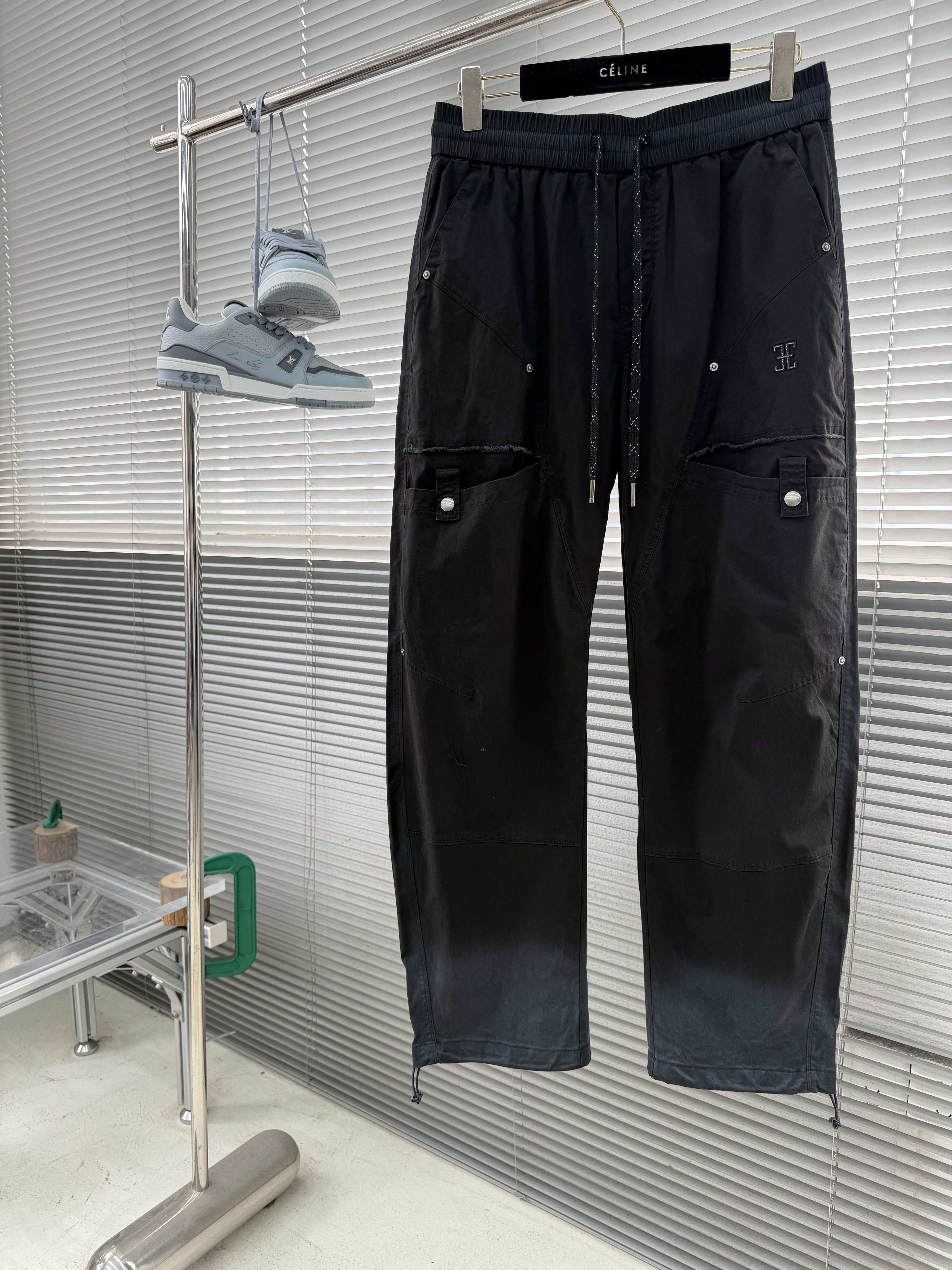 지방시 Givenchy 바지