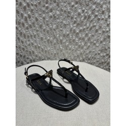 프라다 Prada Triangle Logo T-Strap Flat Sandals Black
