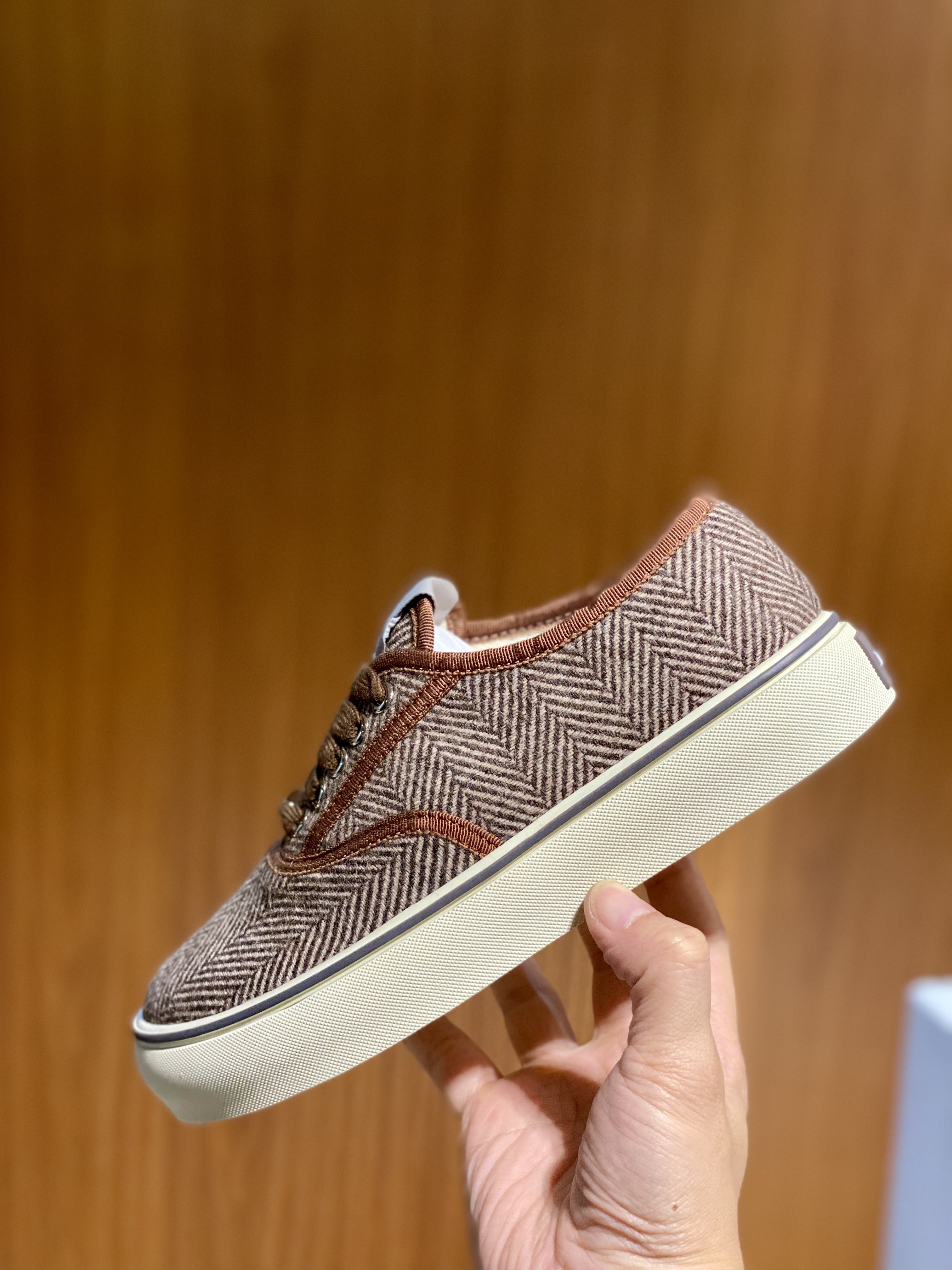 디올 Dior Saltwind 스니커즈