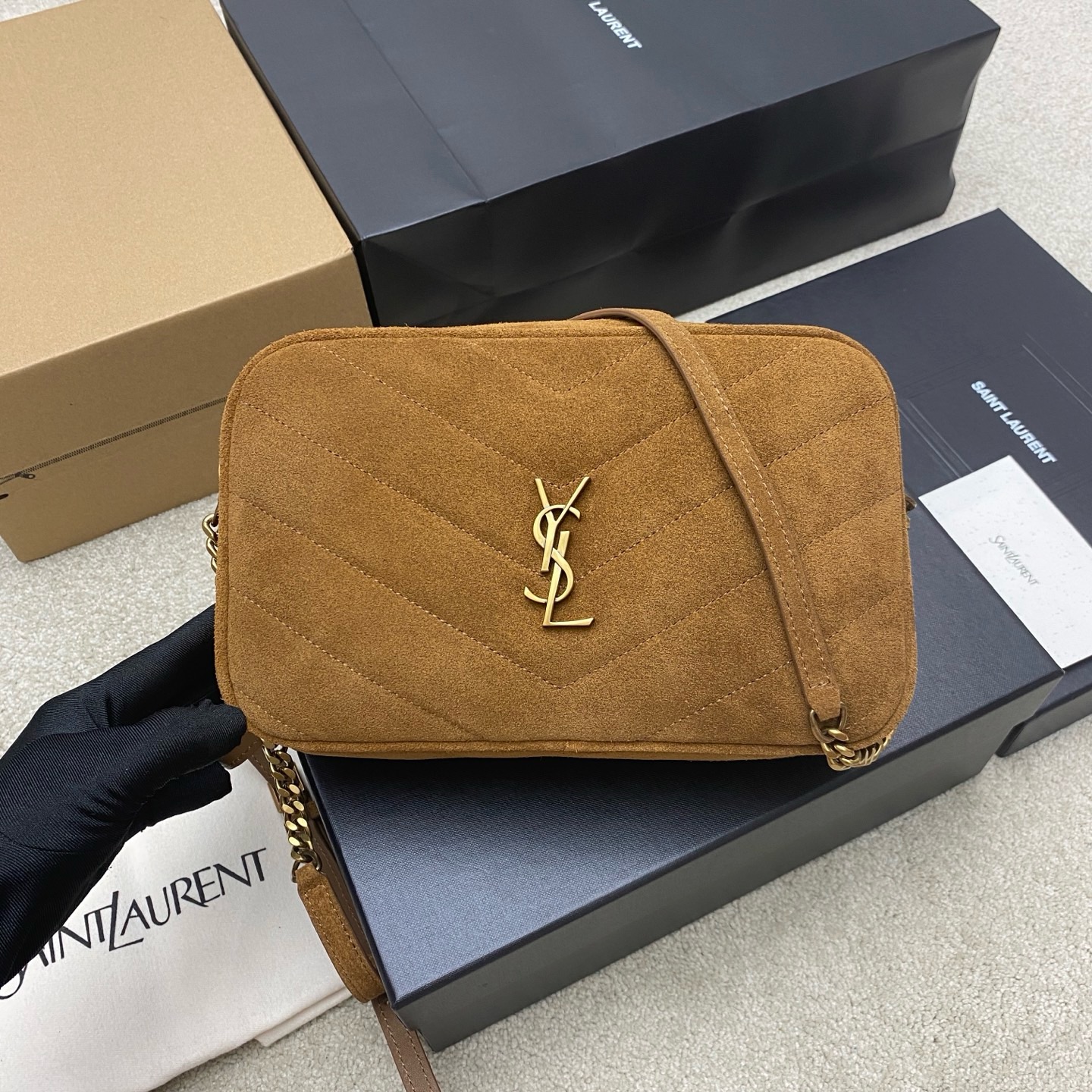 생로랑 Saint laurent YSL 869468 LOULOU camera bag in MATELASSÉ suede CARAMEL COGNAC 23cm
